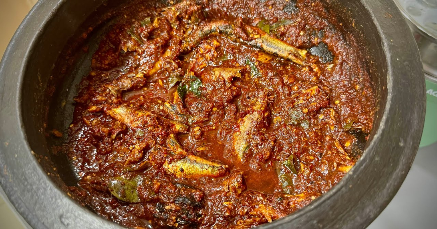 Kerala Style Sardine Fish Curry Recipe