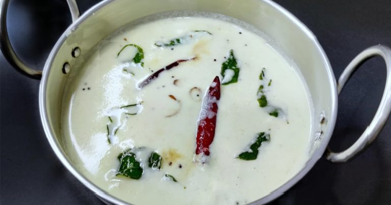 Kerala Style Tasty White Coconut Chutney