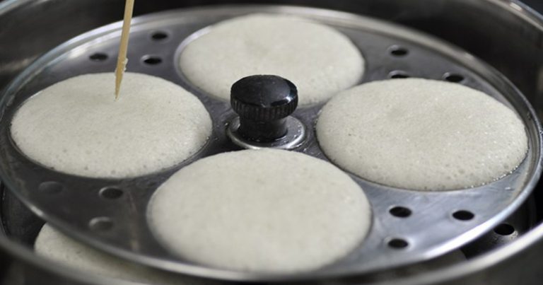 Easy Idli Sticking Mold Tips