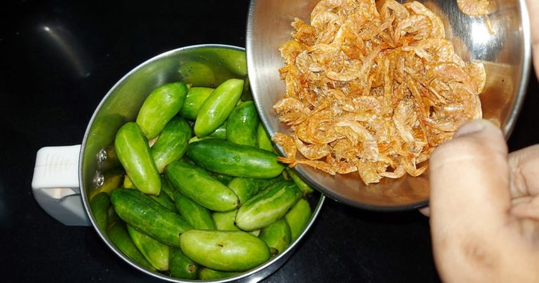 Kovakka Unakka Chemmeen Recipe