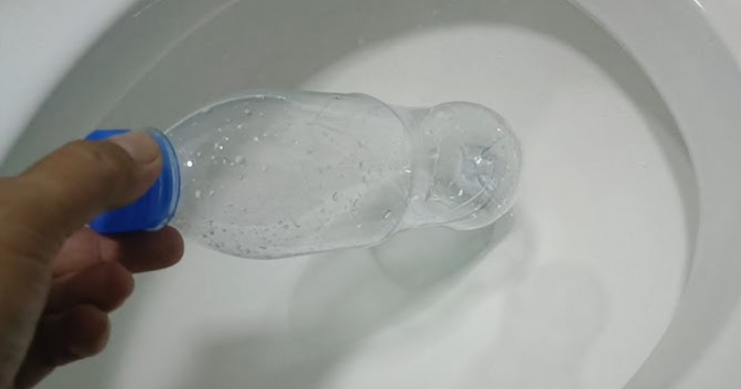 Bathroom Cleaning Easy Trick